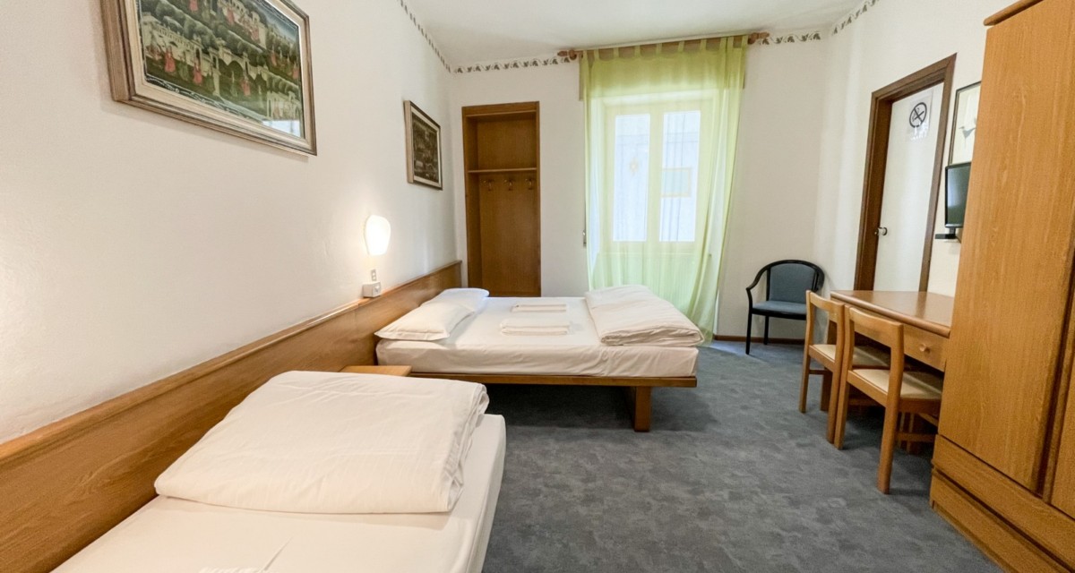 Hotel Modena - foto 1
