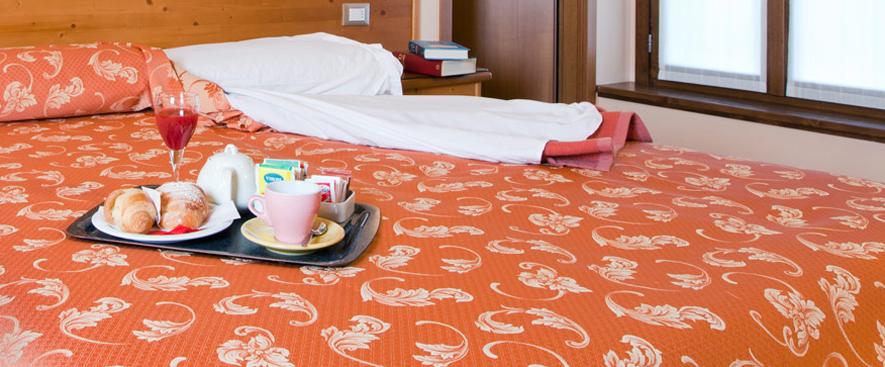 Hotel Ferrari - foto 1