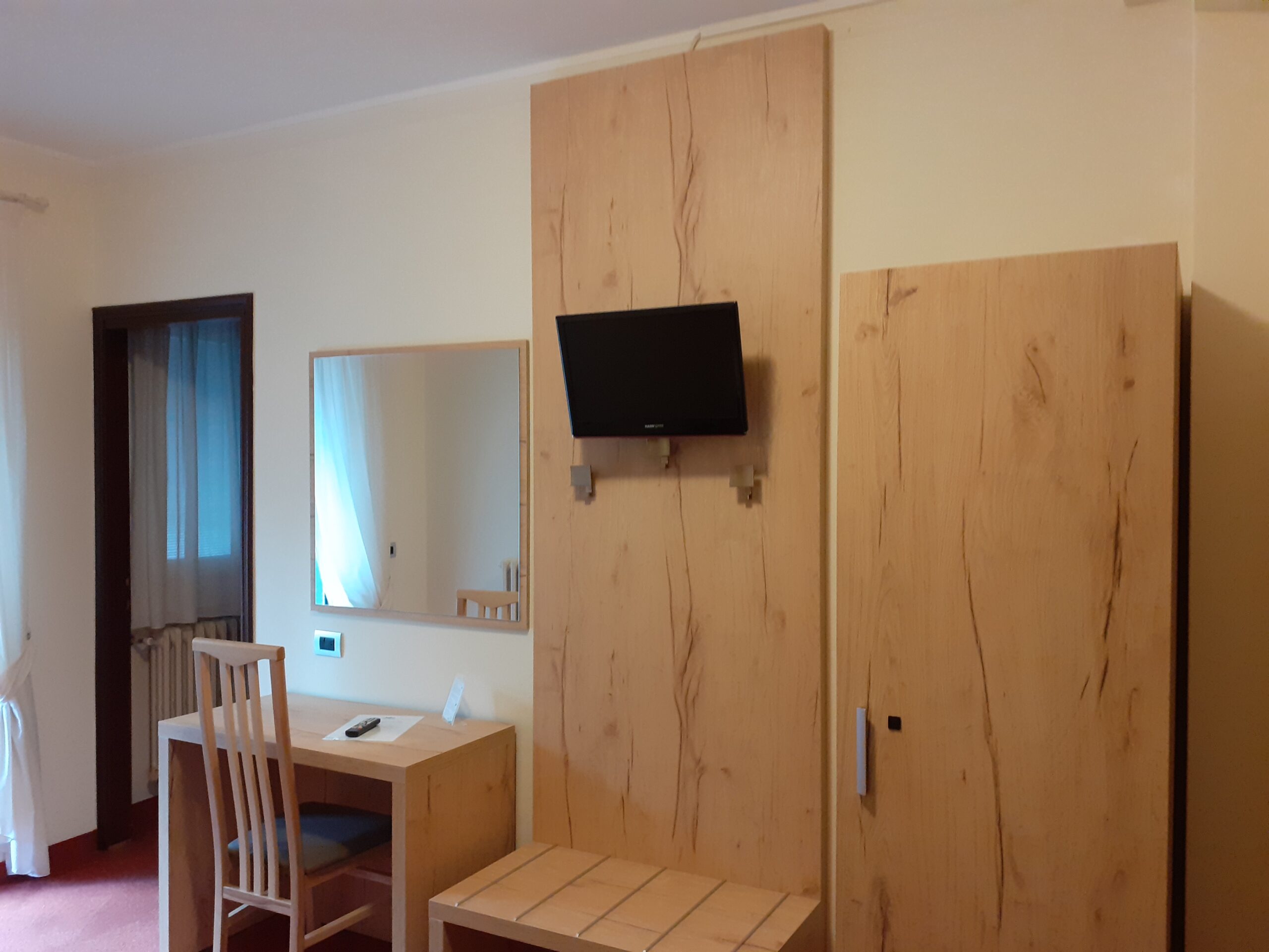 Hotel Des Alpes - foto 2