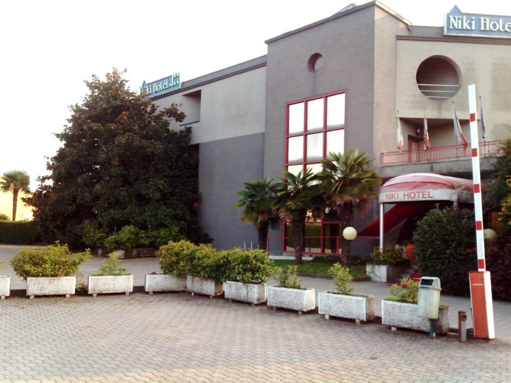 Hotel Niki 3 STELLE - foto 1