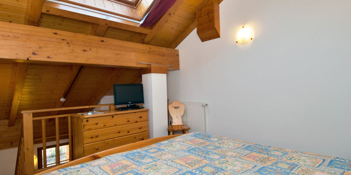"Garnì Manuela" ALBERGO B&B APPARTAMENTI per vacanza in RESIDENCE a Cavalese - VAL DI FIEMME - Dolomiti del Trentino - foto 1