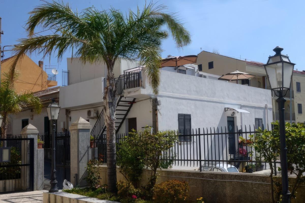 Bed&breakfast caffelletto Papardo-Sperone foto 1