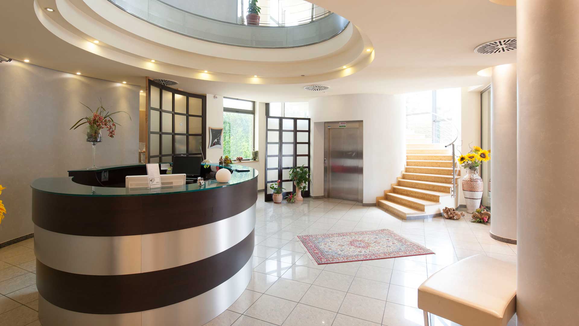 Hotel le Ginestre CIR066079ALB001 - foto 1