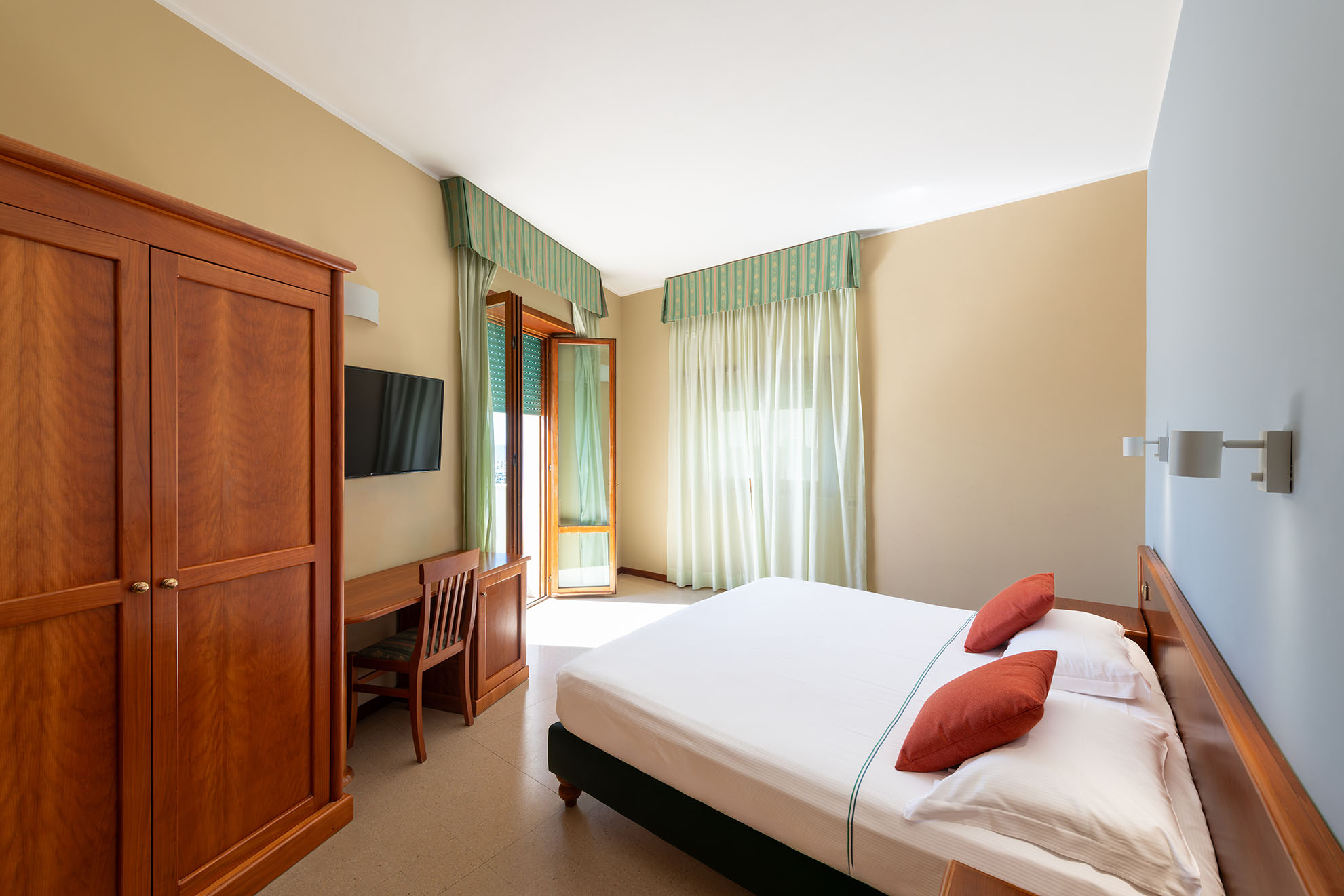 Astura Palace Hotel - foto 2