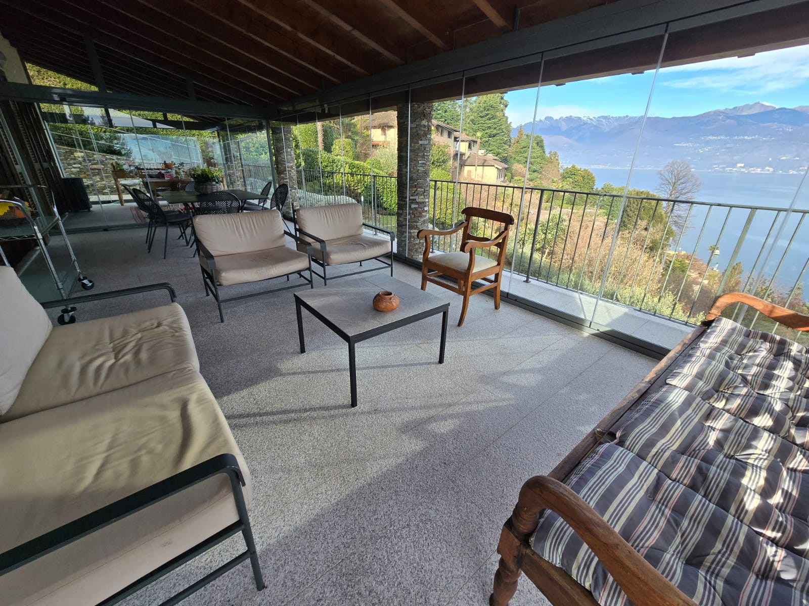 Villa Gaia with the best view on the lake foto 2