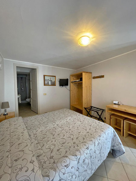 B&B "Michelina" nel CENTRO STORICO di Castiglione d'Intelvi - BED AND BREAKFAST vicino al LAGO di COMO e di Lugano foto 5