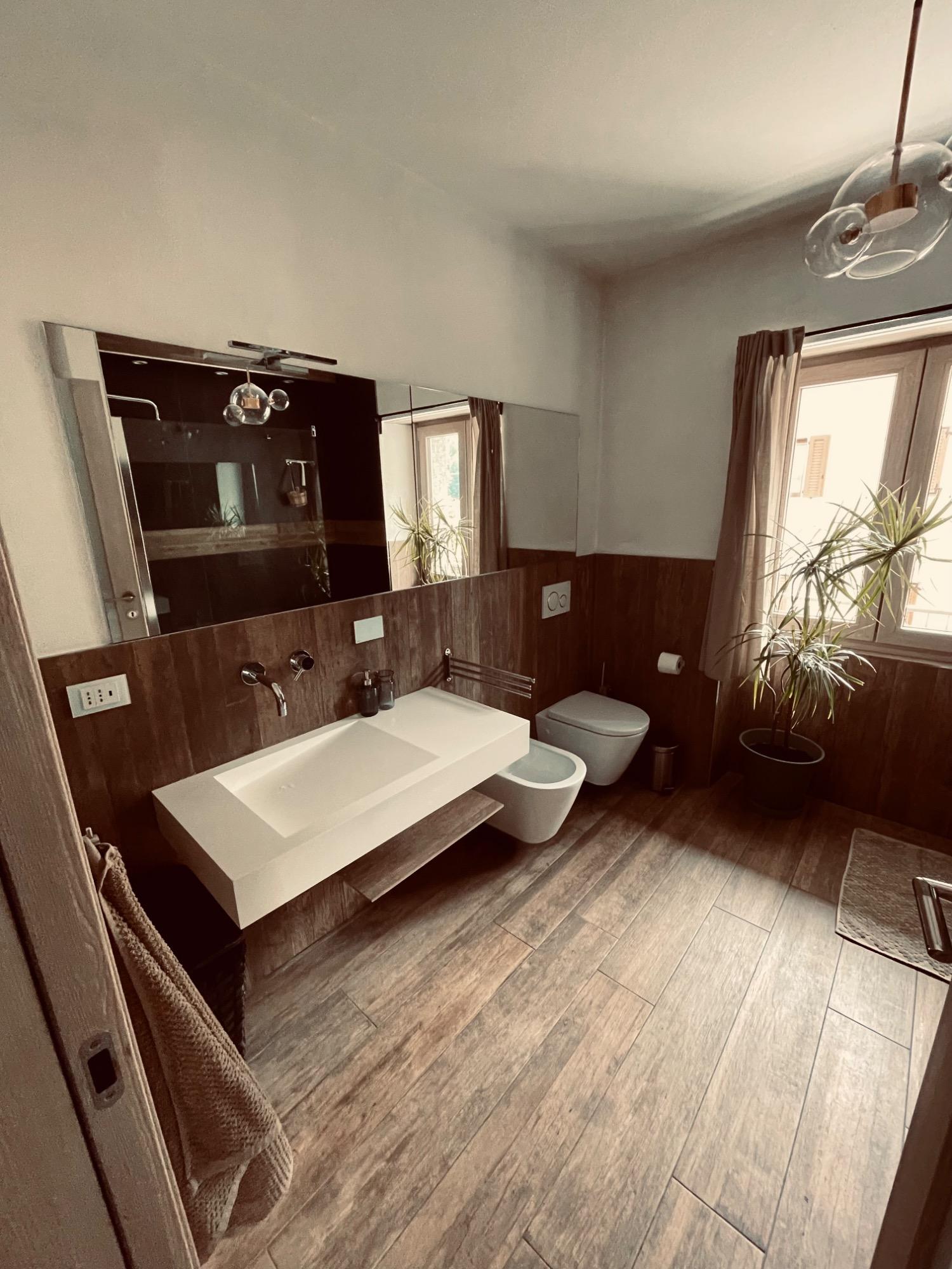 Tirano Luce deluxe private apartment near the station Beb foto 2