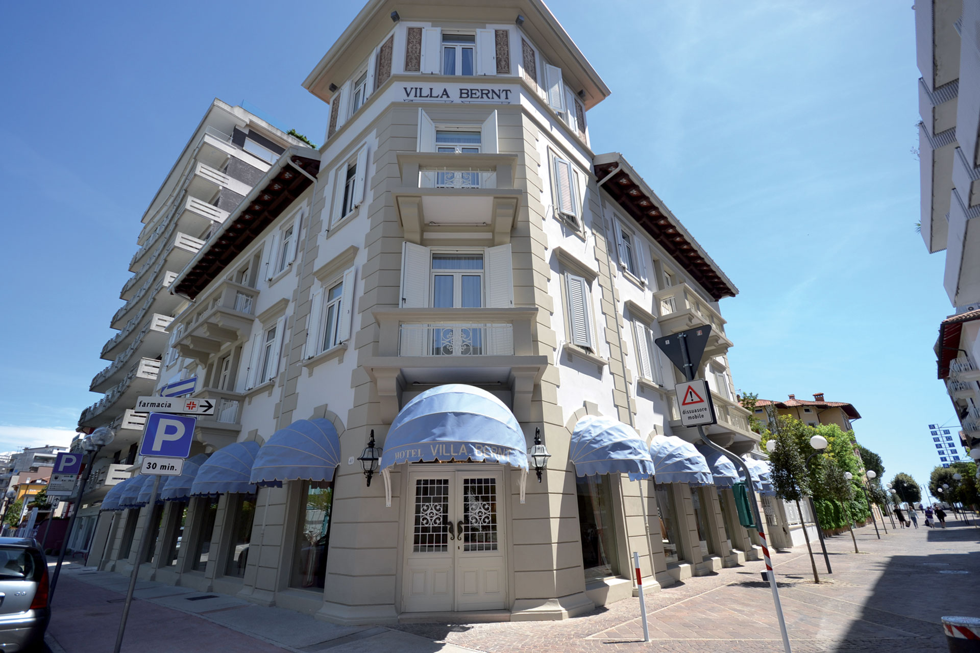 Hotel Villa Bernt - foto 1