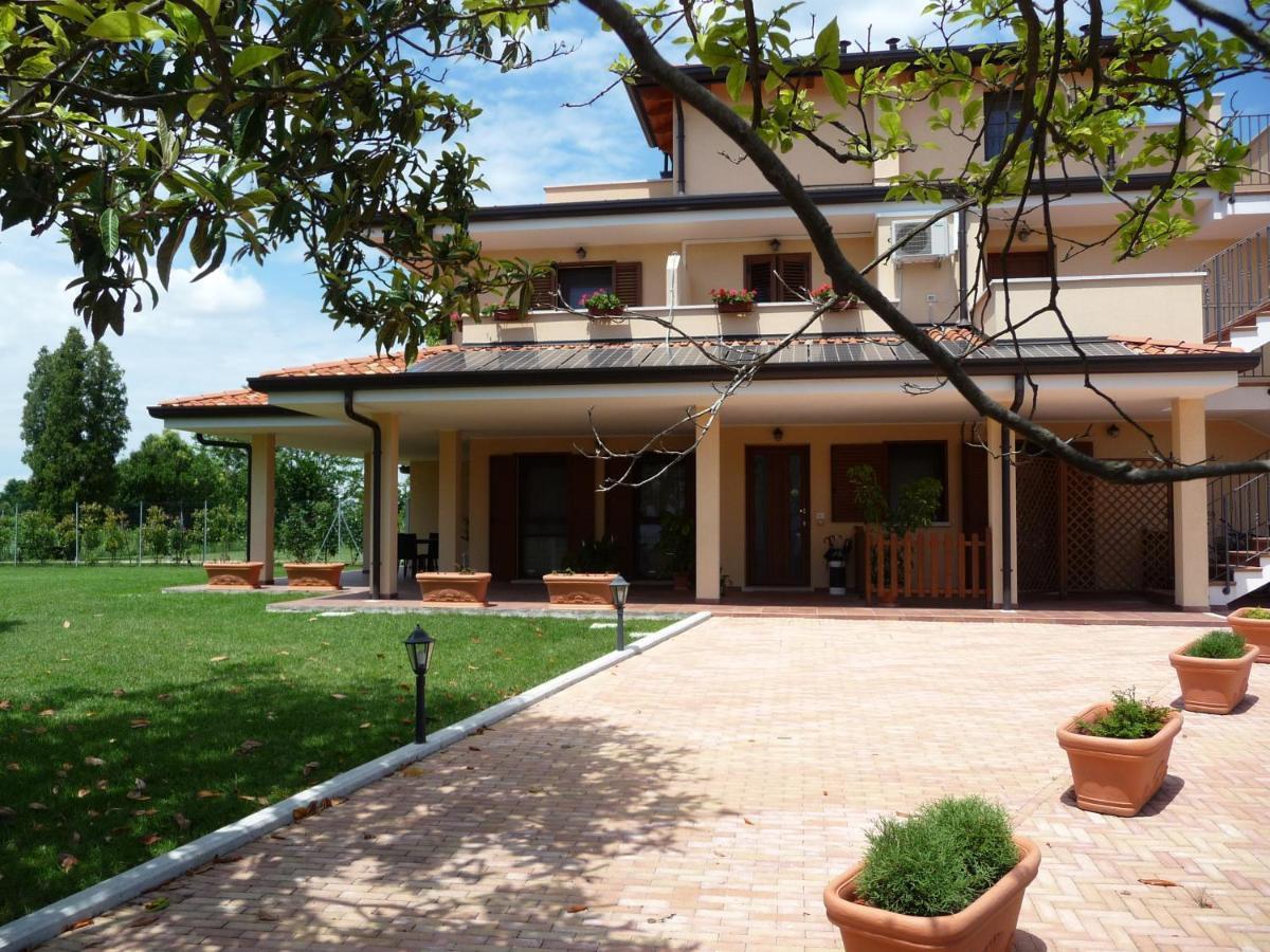 B&B Villa Patrizia - Bed and Breakfast - foto 4