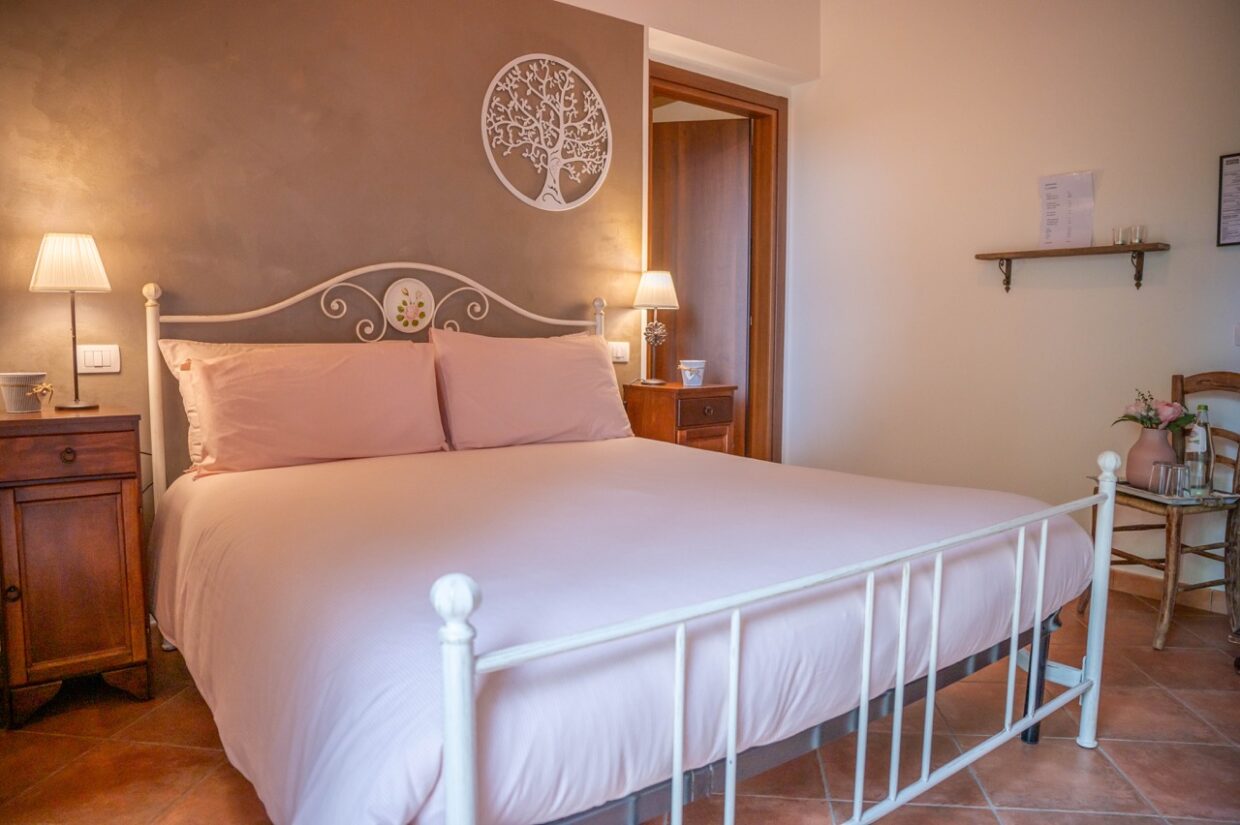 AGRITURISMO - CAMPEGGIO IL CASTELLARO - vicino alle grotte di Frasassi e vicino a Gubbio - foto 6