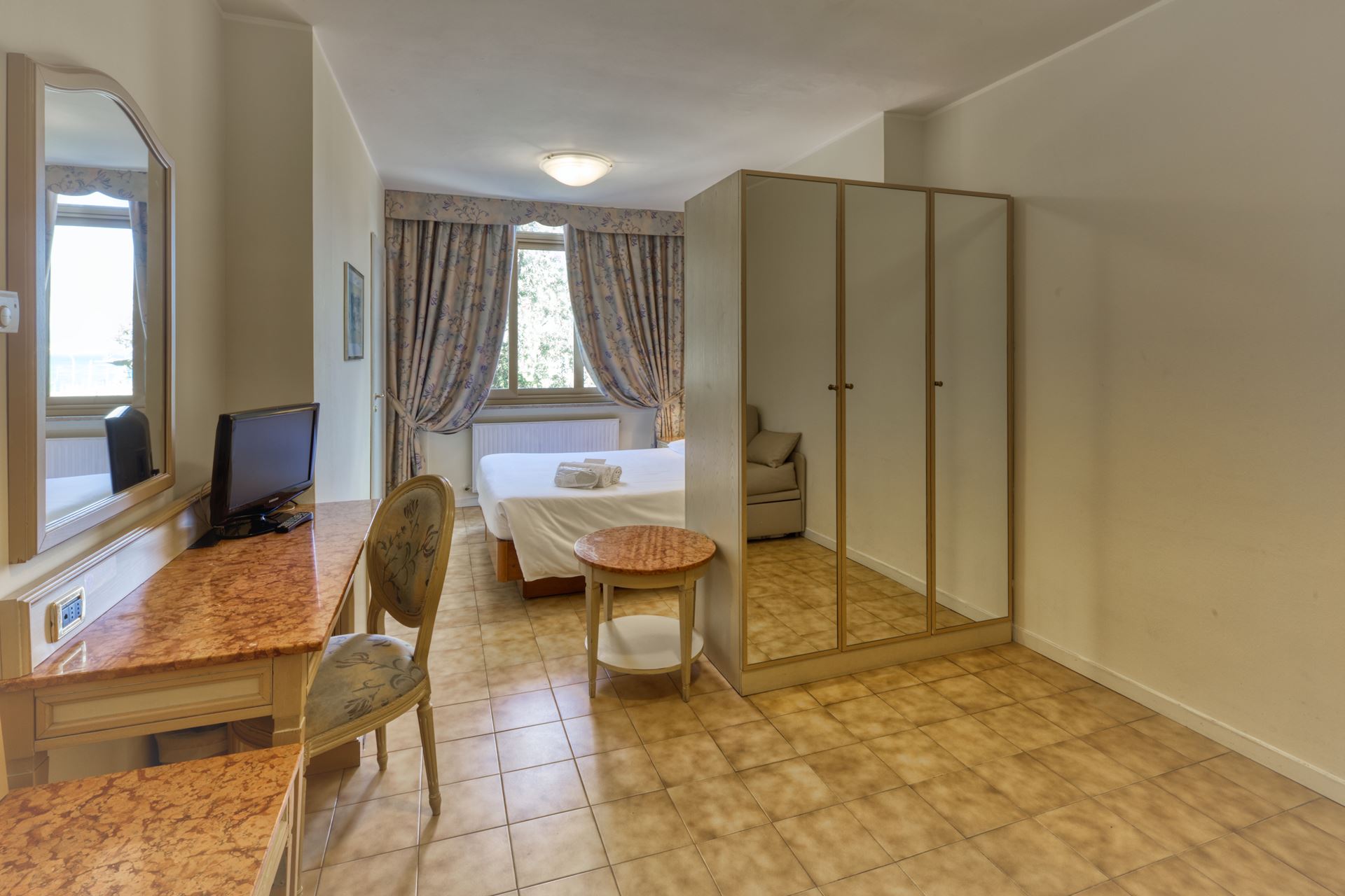 Ena Hotel - foto 3