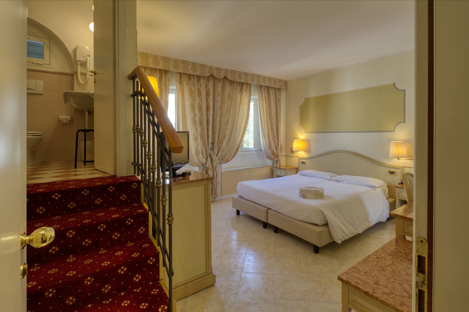 Ena Hotel - foto 4