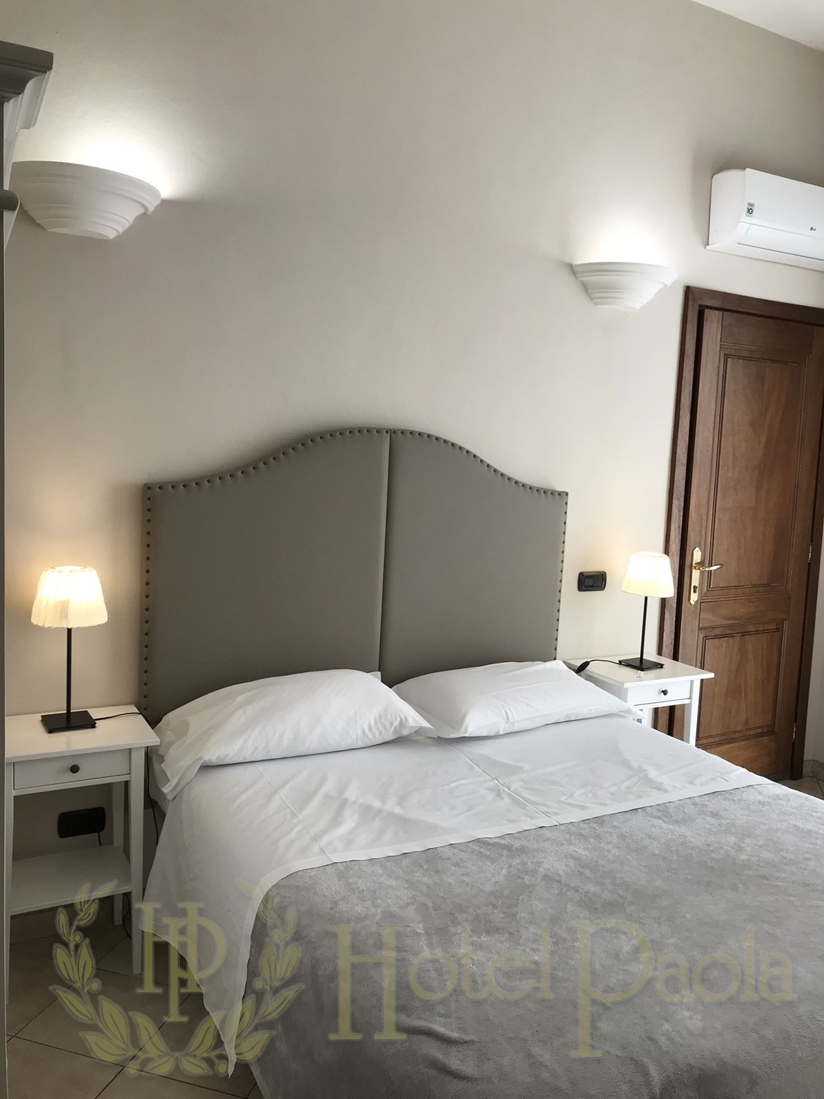 Hotel Paola foto 2