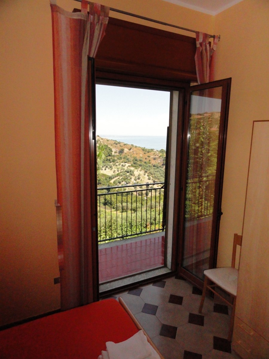 bed and breakfast-affitta camera Roseto Capo Spulico La Dimora - foto 4