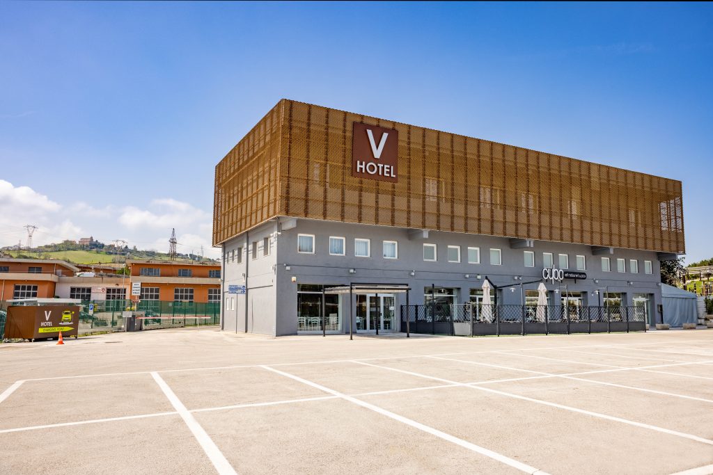 V Hotel - foto 6